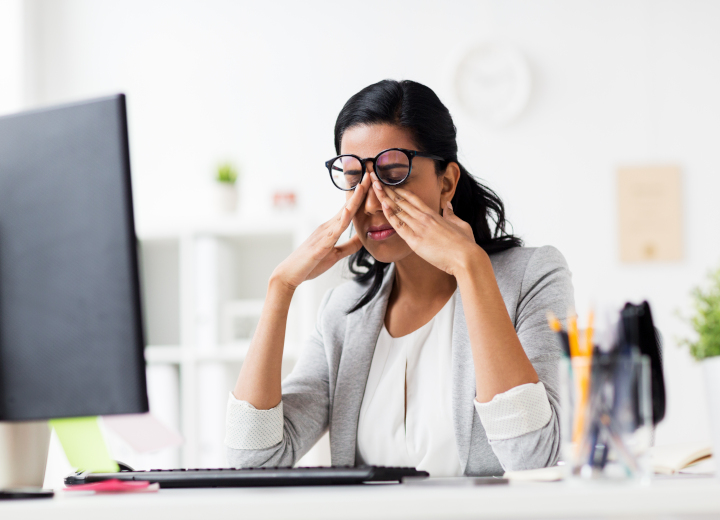 Office Fatigue, ऑफिसमध्ये काम करून थकलात, ताण आला?