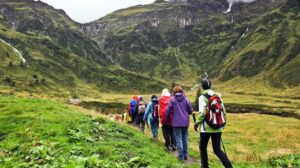 Trekking in Rain, पावसाळ्यातील ट्रेक करताना घ्यावयाची काळजी